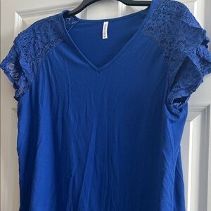 Elegant Blue Lace Sleeve Women's Top